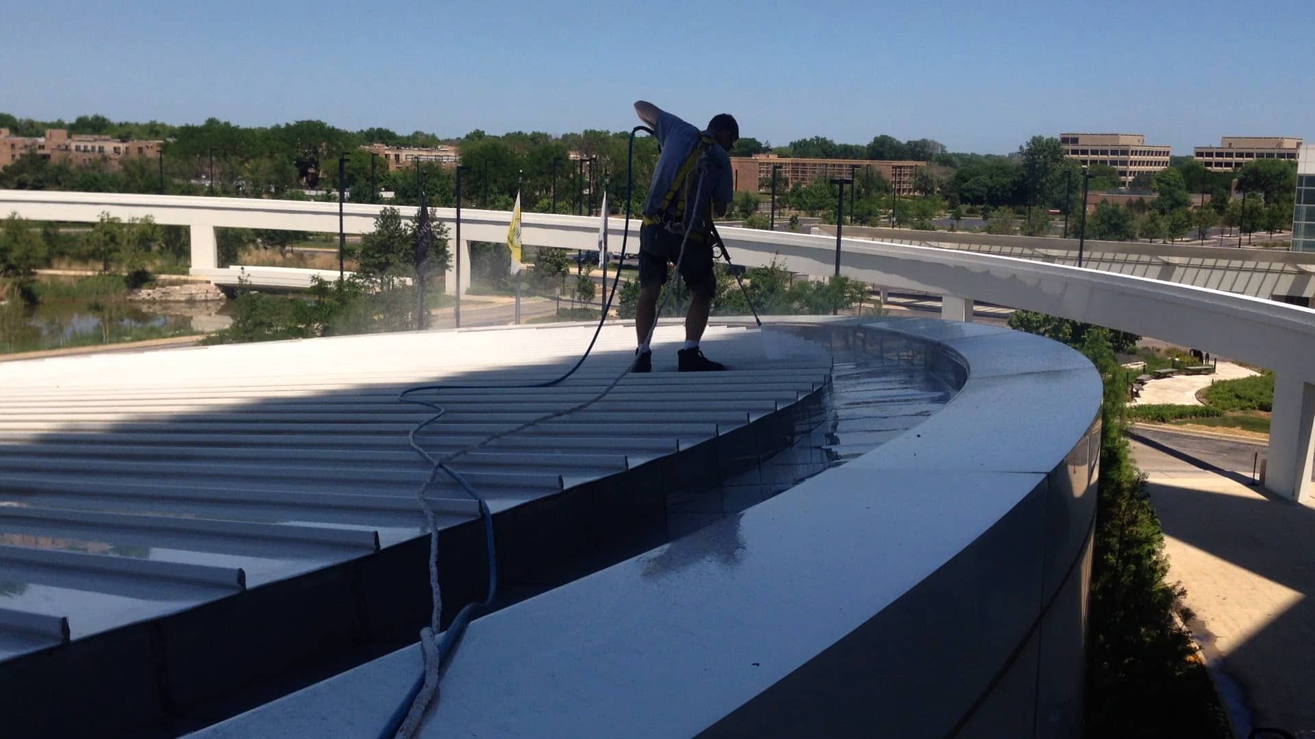 Commercial Pressure Washing Solutions